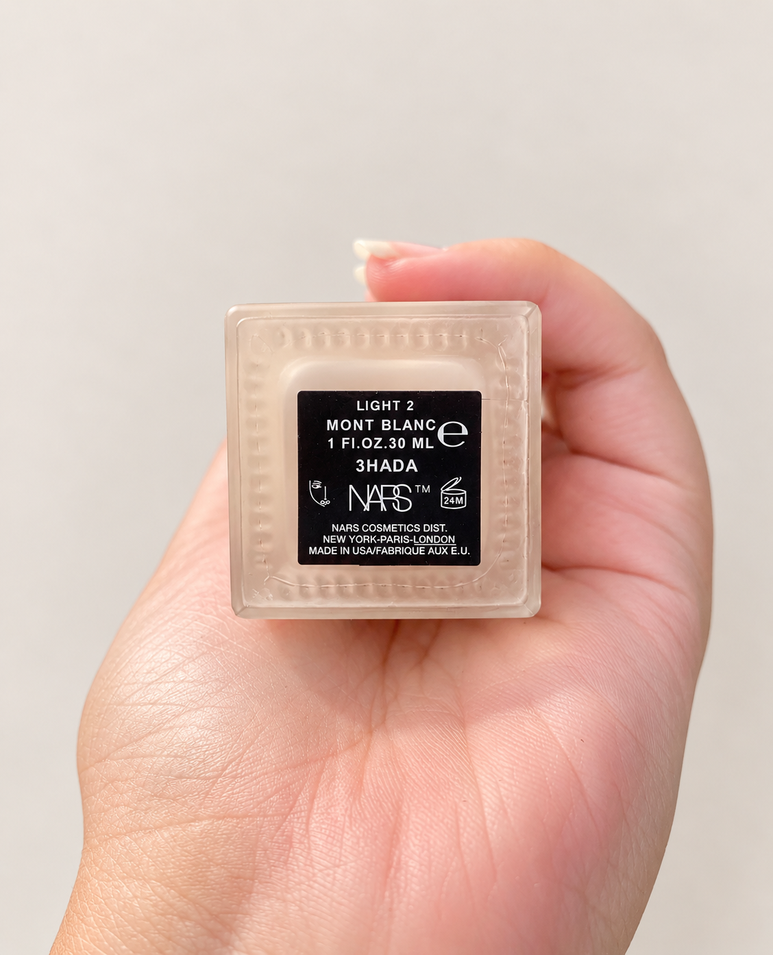 Nars all day luminous foundation